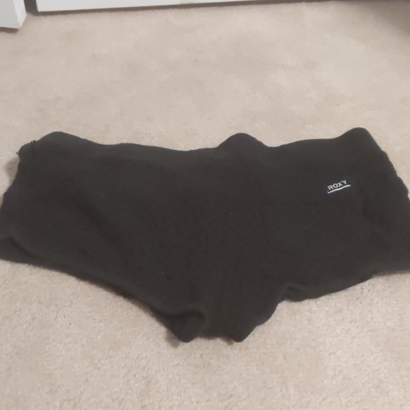 Roxy knit boody shorts size small black - Picture 1 of 3